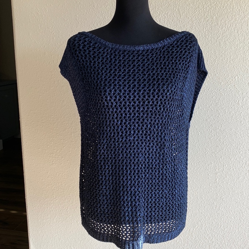 White House Black Market size medium blue sweater